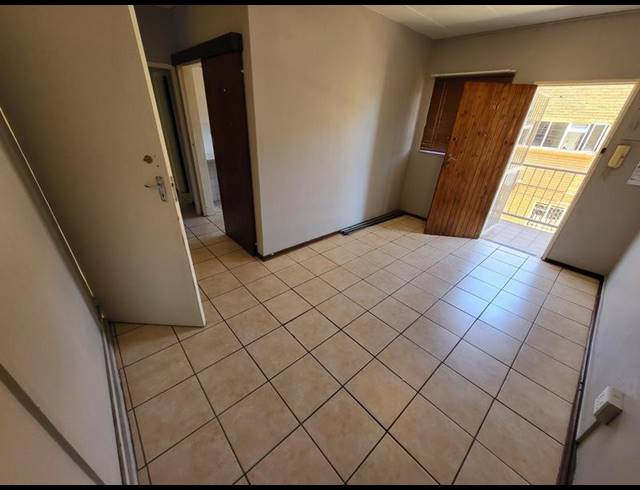 3 BEDROOM PROPERTY TO RENT IN DIE BULT